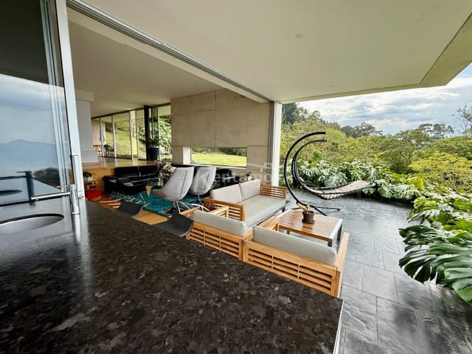 Casa de 4 alcobas en venta en Las Palmas, Medellín, 625 m² · foto 20 de 24
