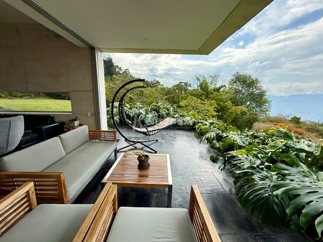 Casa de 4 alcobas en venta en Las Palmas, Medellín, 625 m² · foto 22 de 24