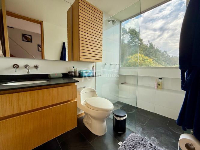 Casa de 4 alcobas en venta en Las Palmas, Medellín, 625 m² · foto 23 de 24