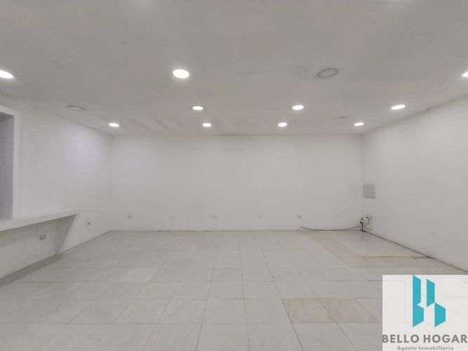 Local en arriendo en Manchester, Bello, 540 m² · foto 11 de 15