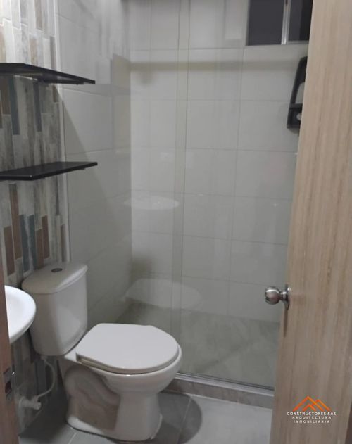 Apartamento de 3 alcobas en venta en Hacienda Santa Cruz, Ibagué, 57 m² · foto 9 de 24