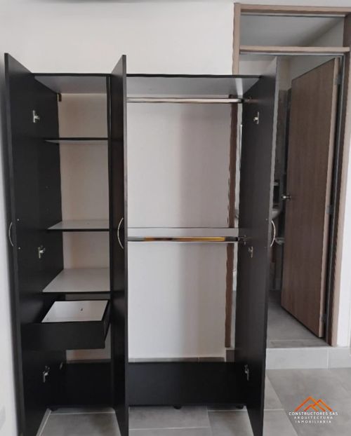 Apartamento de 3 alcobas en venta en Hacienda Santa Cruz, Ibagué, 57 m² · foto 13 de 24
