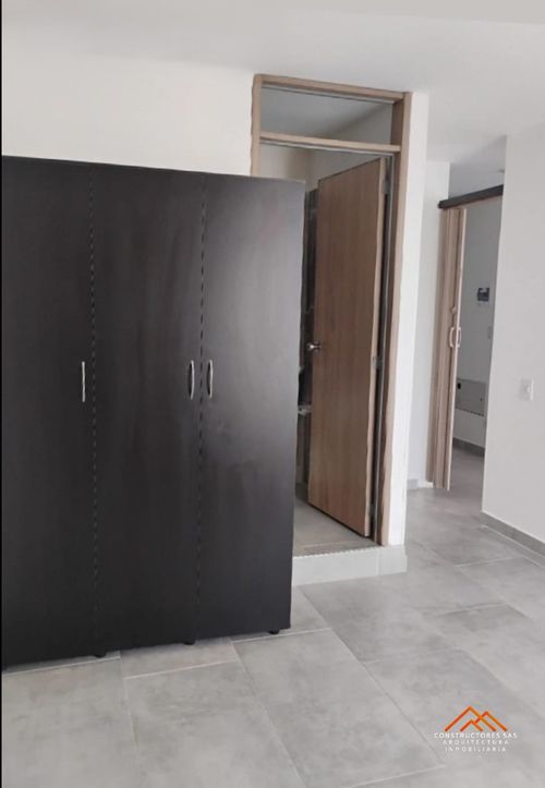 Apartamento de 3 alcobas en venta en Hacienda Santa Cruz, Ibagué, 57 m² · foto 6 de 24
