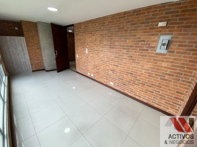 Oficina en arriendo en Colombia, Medellín, 22 m² · foto 3 de 5