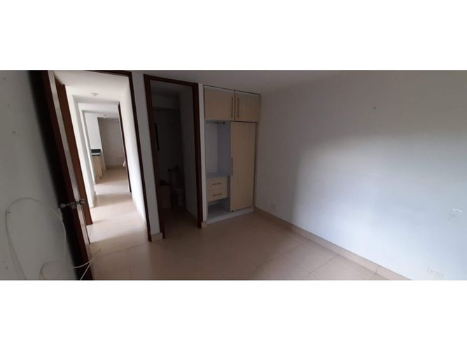 Apartamento de 3 alcobas en venta en Buenos Aires, Bello, 60 m² · foto 4 de 21