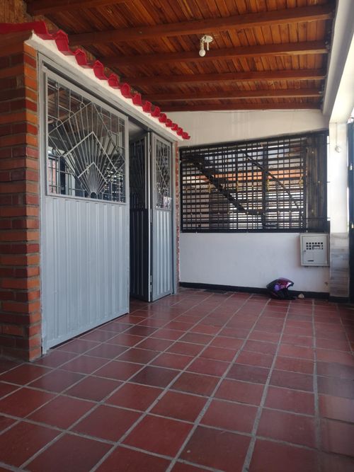Casa en venta en San Miguel, Cúcuta · foto 2 de 15