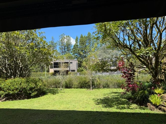 Casa de 3 alcobas en venta en Llano Grande, Rionegro, 240 m² · foto 4 de 23