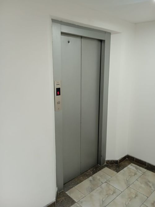Apartaestudio en venta en Chico Norte, Bogotá, 35 m² · foto 11 de 18