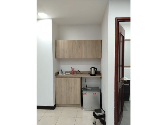 Oficina en arriendo en La Florida, Medellín, 43 m² · foto 4 de 5