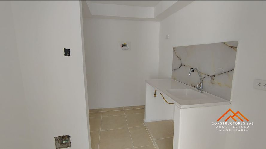 Apartamento de 2 alcobas en venta en Ancon Tesorito Sector El Triunfo, Ibagué, 46 m² · foto 2 de 23