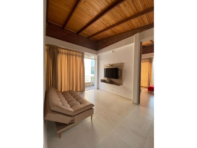 Casa de 3 alcobas en venta en Las Mercedes, Jamundí, 210 m² · foto 7 de 23
