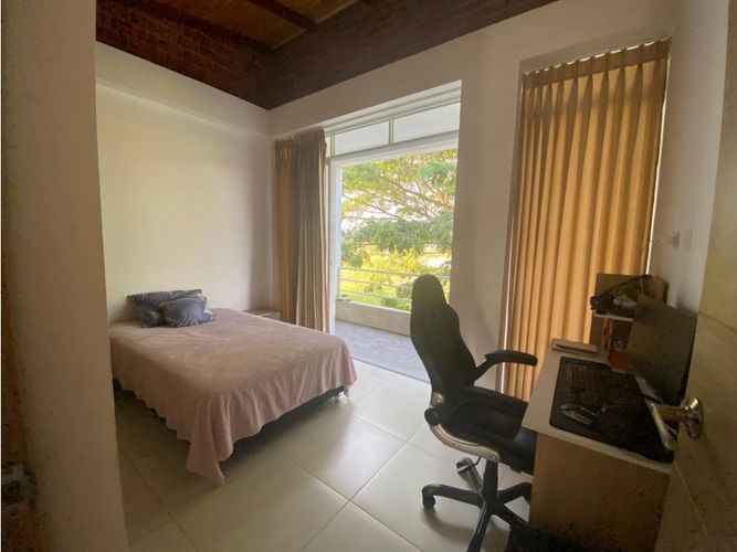Casa de 3 alcobas en venta en Las Mercedes, Jamundí, 210 m² · foto 10 de 23