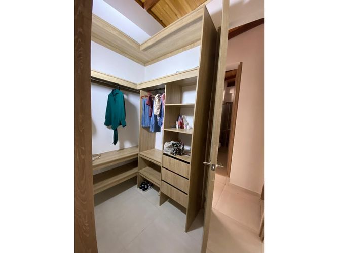 Casa de 3 alcobas en venta en Las Mercedes, Jamundí, 210 m² · foto 16 de 23