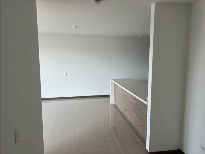Apartamento de 2 alcobas en venta en Valle Del Lili, Cali, 90 m² · foto 4 de 11