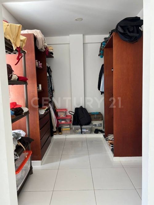 Casa de 4 alcobas en venta en El Amor, Villavicencio, 241 m² · foto 15 de 19