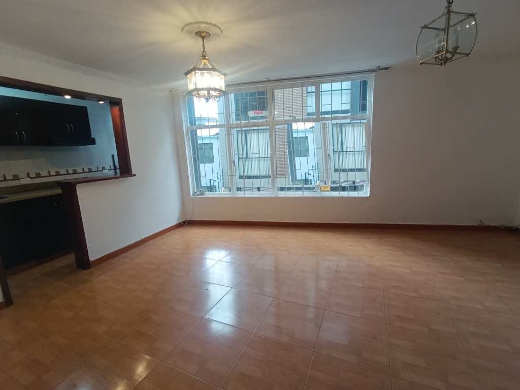 Apartamento en venta en San Luis, Bogotá · foto 4 de 18