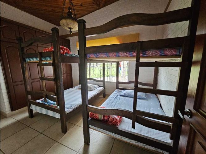 Casa de 7 alcobas en venta en Colombia, Palmira, 470 m² · foto 11 de 21