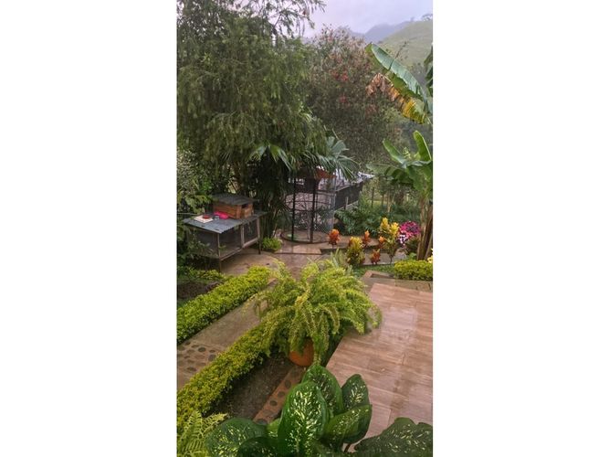 Finca en venta en El Carmen, Cali, 600 m² · foto 4 de 9