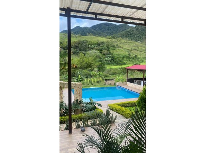 Finca en venta en El Carmen, Cali, 600 m² · foto 7 de 9
