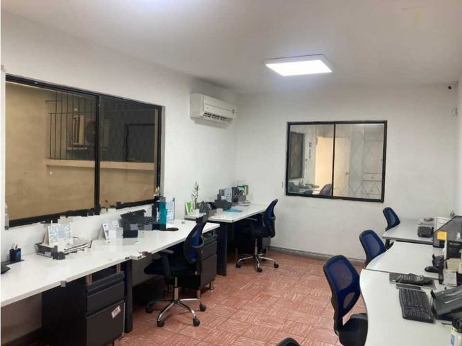 Casa de 4 alcobas en venta en Agua Blanca, Cali, 340 m² · foto 10 de 17