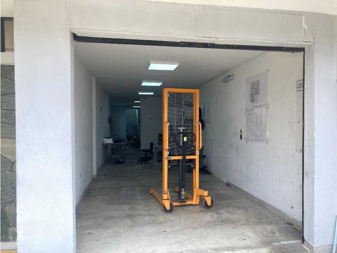 Casa de 4 alcobas en venta en Agua Blanca, Cali, 340 m² · foto 11 de 17