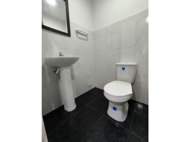 Edificio en venta en San Nicolas, Cali, 555 m² · foto 8 de 21