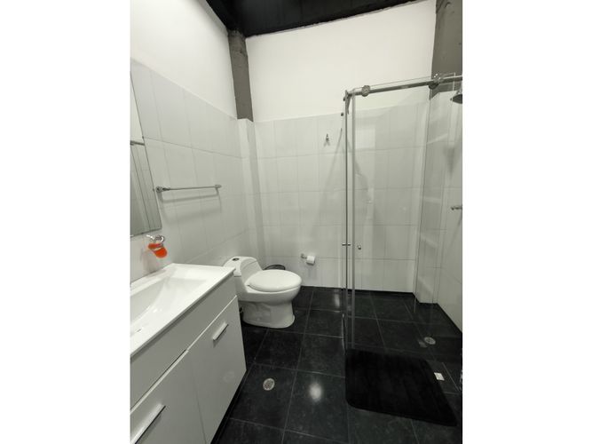 Edificio en venta en San Nicolas, Cali, 555 m² · foto 13 de 21