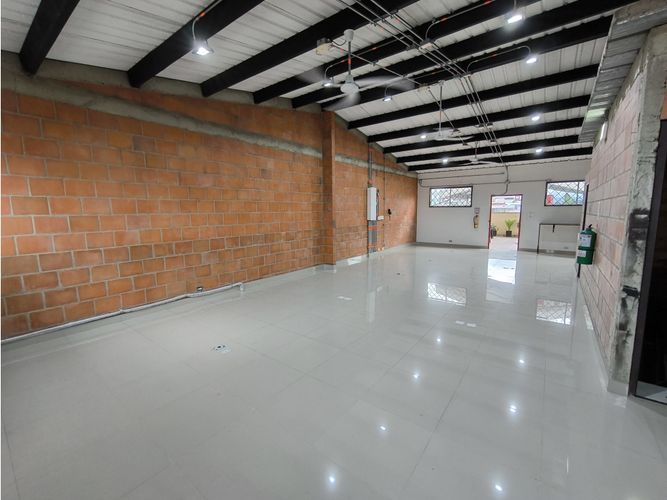Edificio en venta en San Nicolas, Cali, 555 m² · foto 20 de 21