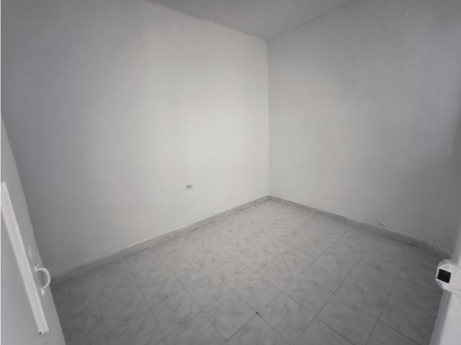 Casa de 4 alcobas en venta en Troncal, Cali, 165 m² · foto 14 de 17