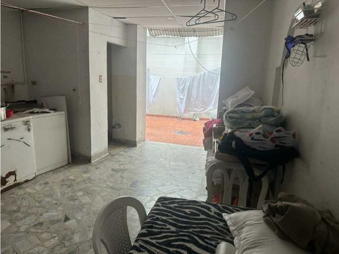 Edificio en venta en Las Delicias, Cali, 2538 m² · foto 10 de 24