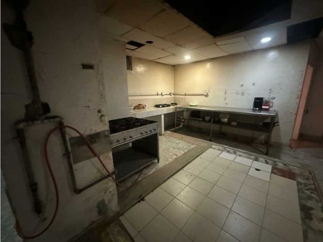 Edificio en venta en Las Delicias, Cali, 2538 m² · foto 20 de 24