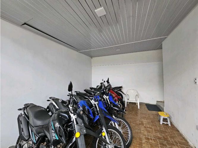 Casa de 4 alcobas en venta en Urbanizacion La Merced, Cali, 580 m² · foto 14 de 15