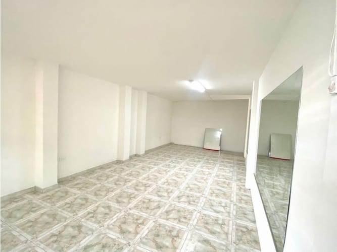 Casa de 6 alcobas en venta en El Lido, Cali, 312 m² · foto 3 de 15