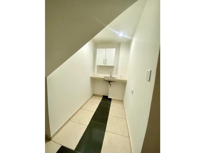 Casa de 6 alcobas en venta en El Lido, Cali, 312 m² · foto 8 de 15