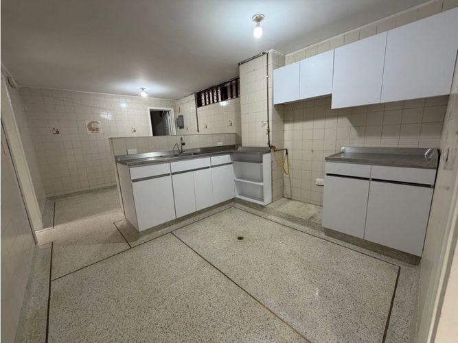 Apartamento de 4 alcobas en venta en Cuarto De Legua - Guadalupe, Cali, 108 m² · foto 2 de 11