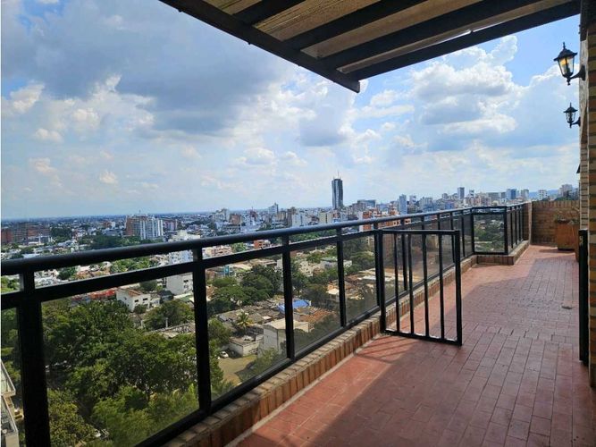 Apartamento de 3 alcobas en venta en Santa Monica, Cali, 400 m² · foto 4 de 23
