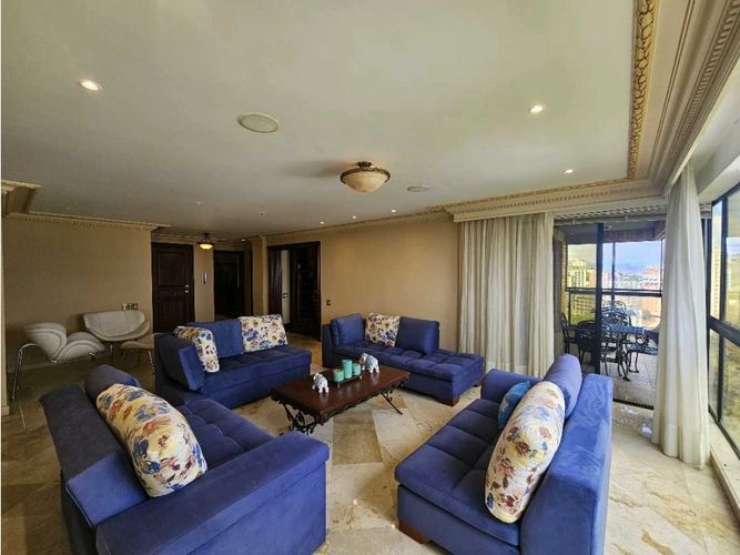 Apartamento de 3 alcobas en venta en Santa Monica, Cali, 400 m² · foto 7 de 23