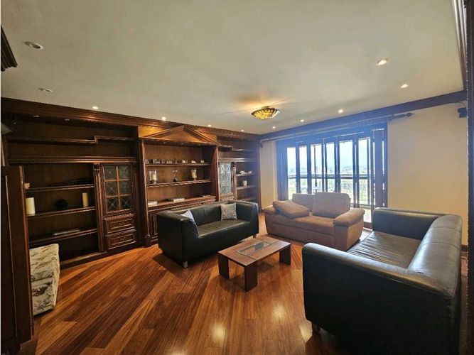 Apartamento de 3 alcobas en venta en Santa Monica, Cali, 400 m² · foto 8 de 23