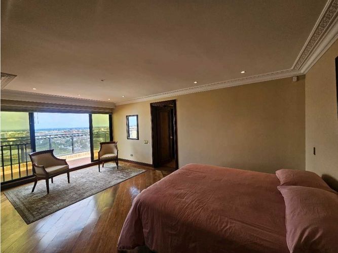 Apartamento de 3 alcobas en venta en Santa Monica, Cali, 400 m² · foto 18 de 23