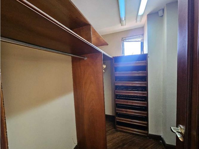 Apartamento de 3 alcobas en venta en Santa Monica, Cali, 400 m² · foto 21 de 23