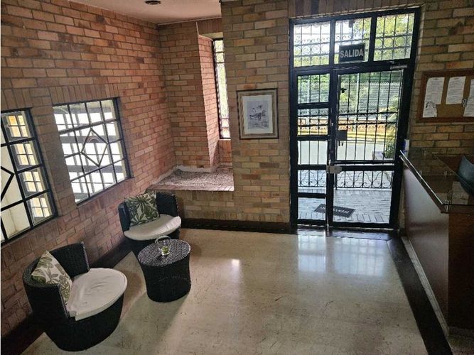 Apartamento de 3 alcobas en venta en Santa Monica, Cali, 400 m² · foto 22 de 23
