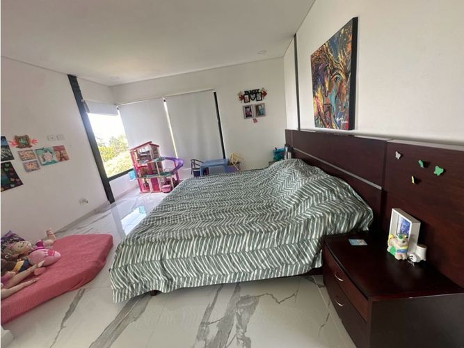 Casa de 4 alcobas en venta en Medio Dapa, Yumbo, 270 m² · foto 14 de 24