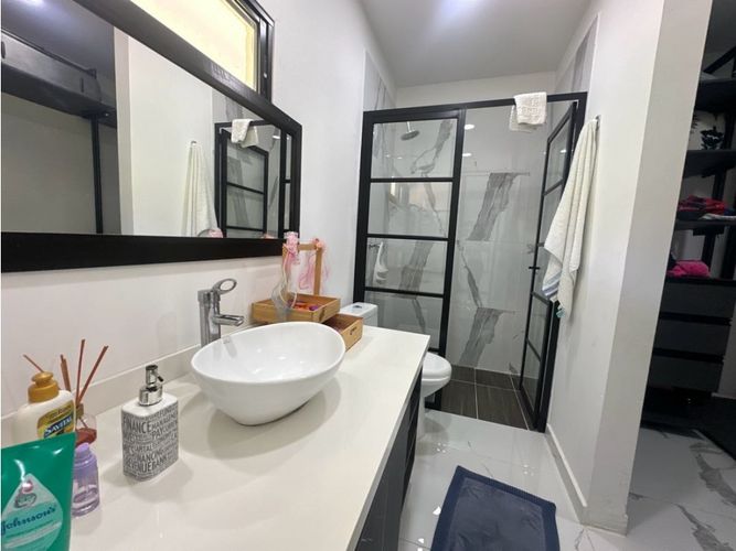 Casa de 4 alcobas en venta en Medio Dapa, Yumbo, 270 m² · foto 15 de 24