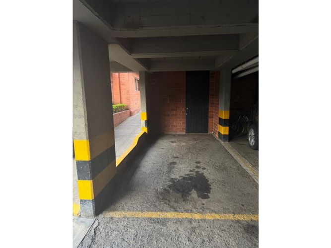 Apartamento de 3 alcobas en venta en Primero De Mayo, Cali, 90 m² · foto 15 de 15