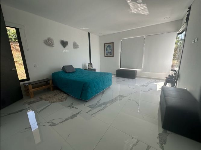 Casa de 4 alcobas en venta en Medio Dapa, Yumbo, 270 m² · foto 19 de 24