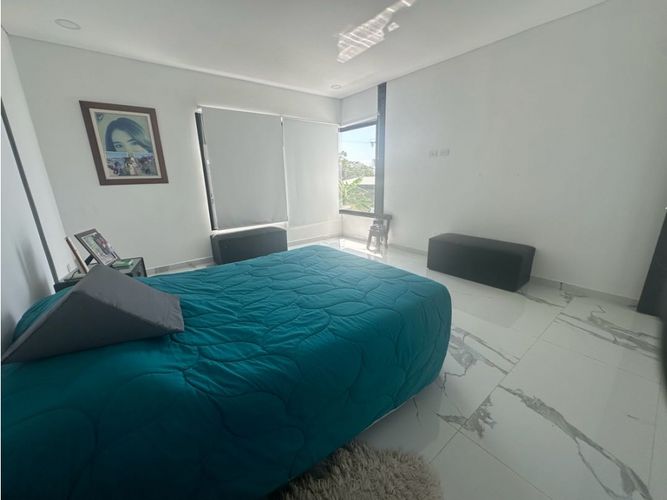 Casa de 4 alcobas en venta en Medio Dapa, Yumbo, 270 m² · foto 20 de 24