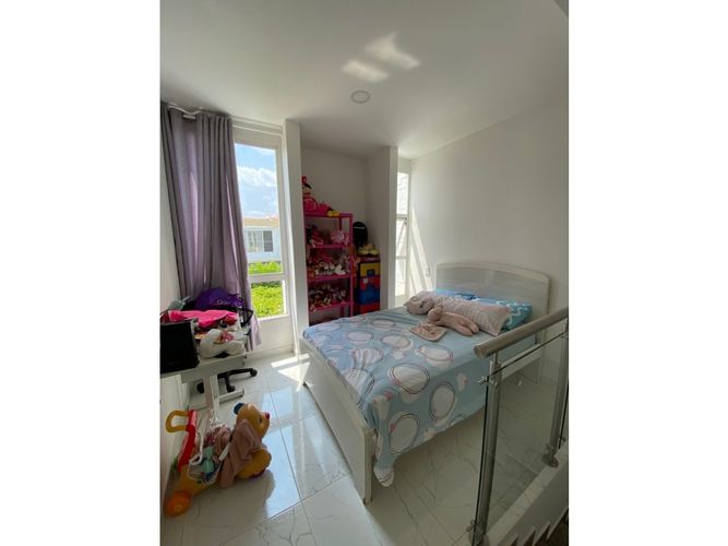 Casa de 3 alcobas en venta en Departamental, Cali, 131 m² · foto 13 de 19