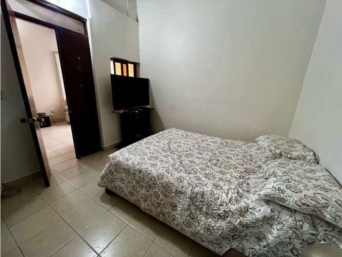 Casa de 5 alcobas en venta en Barrio Nuevo, Palmira, 210 m² · foto 7 de 17