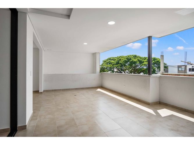 Casa de 4 alcobas en venta en Alfaguara, Jamundí, 270 m² · foto 4 de 8