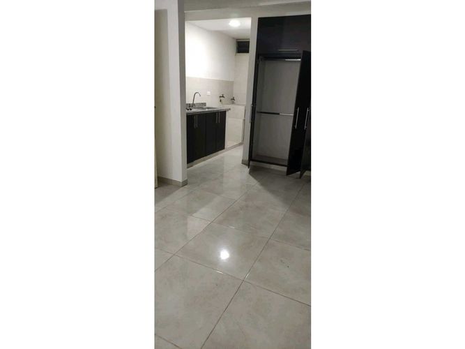 Edificio en venta en El Gran Limonar Cataya, Cali, 450 m² · foto 14 de 17